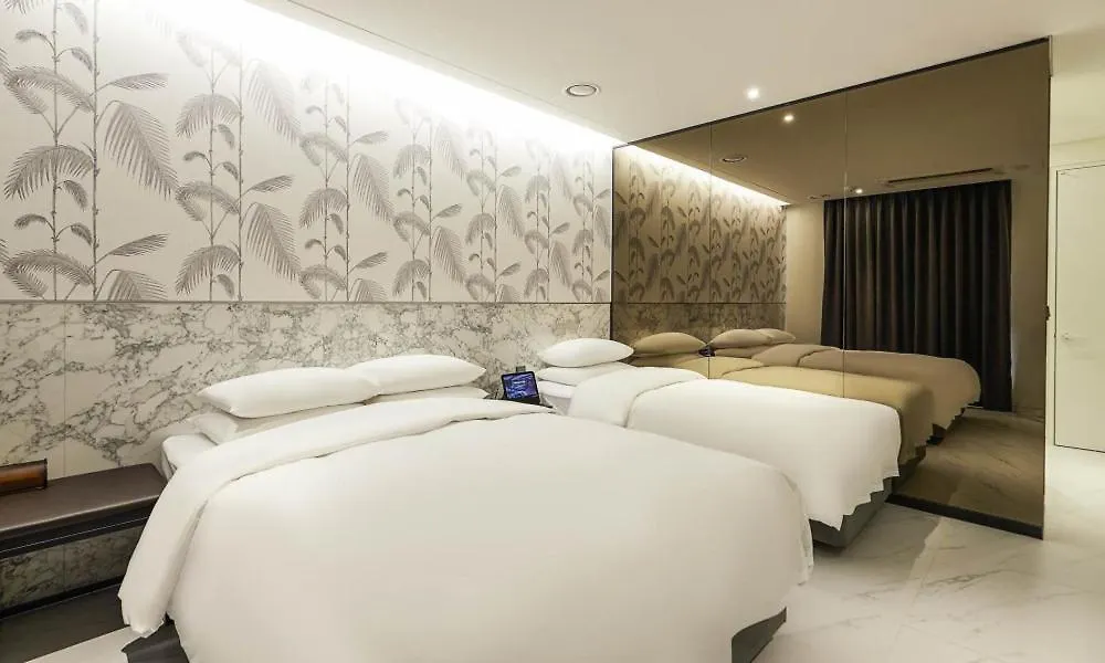 Incheon Guwol Hotel Bay 204 3*,