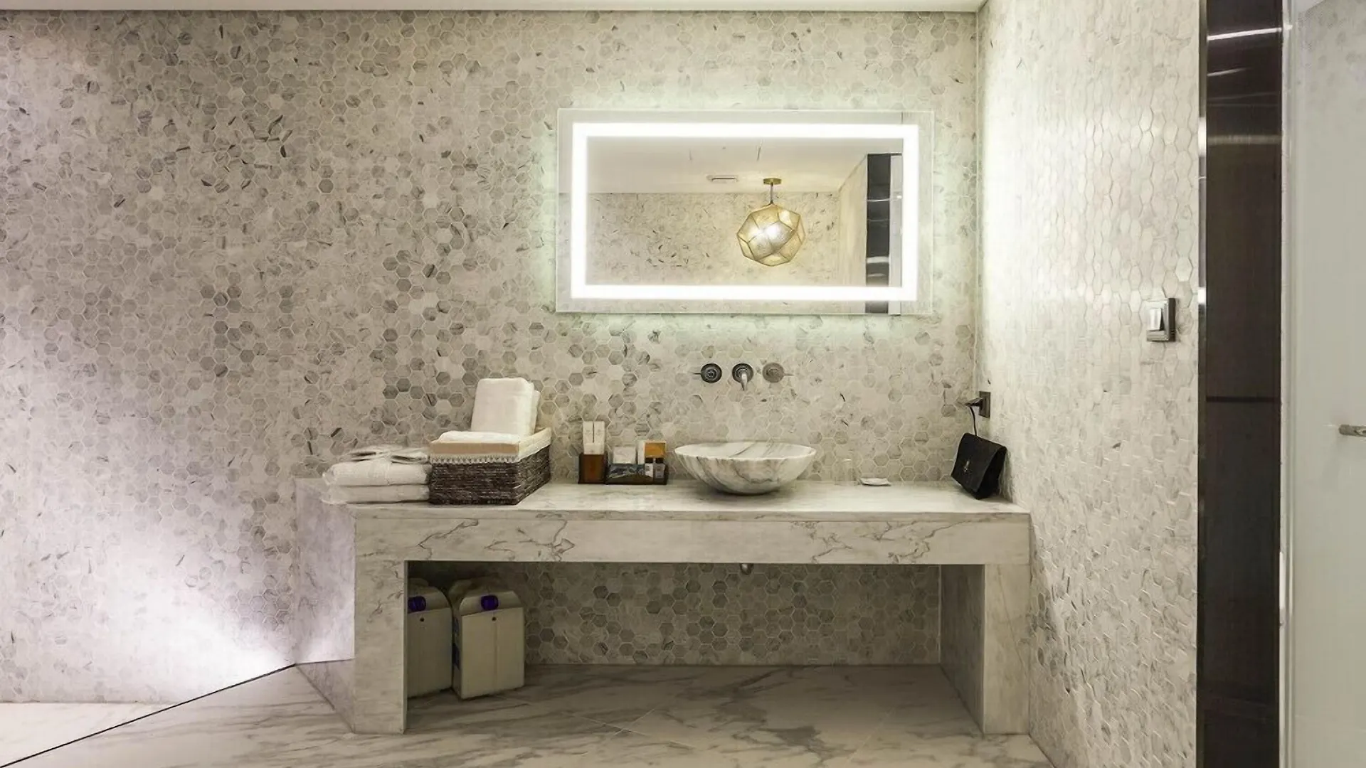 Incheon Guwol Hotel Bay 204